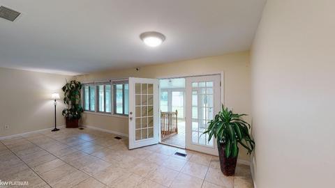 2753 Windsor, Troy, MI 48085 photo 7