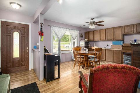 7134 E Bristol Rd, Davison, MI 48423 photo 10