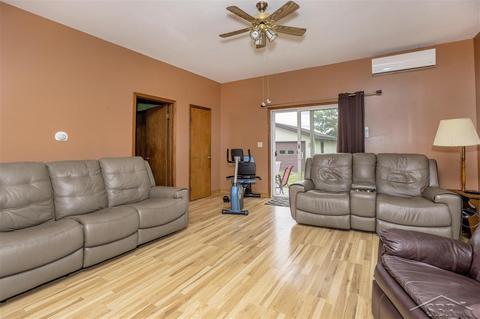 399 E Perkins St, Merrill, MI 48637 photo 8