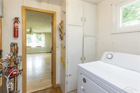 399 E Perkins St, Merrill, MI 48637 photo 18