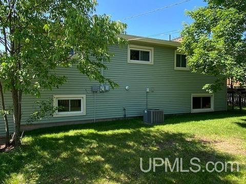 1770 S Rose St, Ishpeming, MI 49849 photo 11