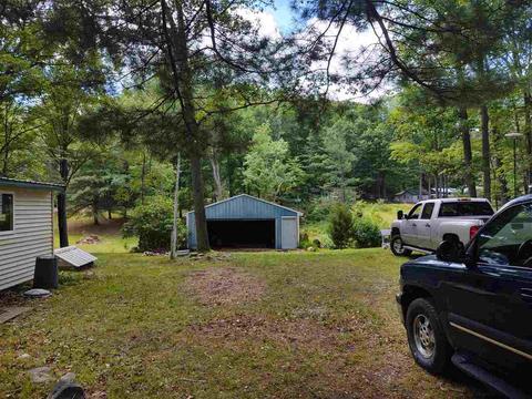 872 Pine, Harrison, MI 48625 photo 4