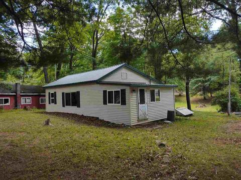 872 Pine, Harrison, MI 48625 photo 1
