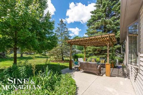 619 Turnberry, Saint Clair, MI 48079 photo 5