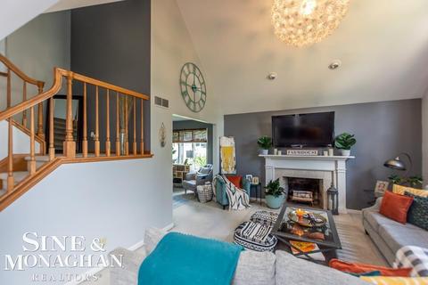619 Turnberry, Saint Clair, MI 48079 photo 18