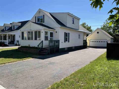1225 N Second, Ishpeming, MI 49849 photo 1
