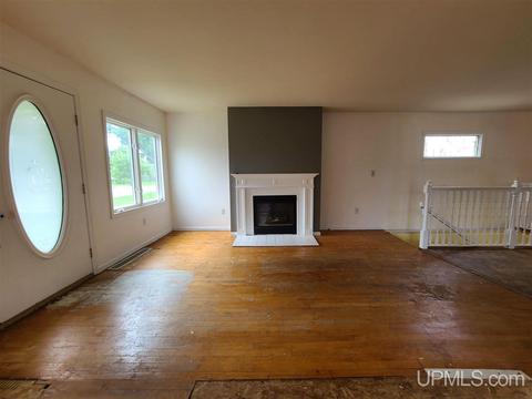 1225 N Second, Ishpeming, MI 49849 photo 10