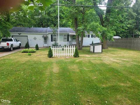 4383 Townline Lake Rd, Harrison, MI 48625 photo 1