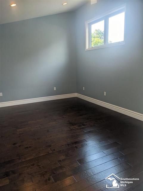 115 E Grv, Parma, MI 49269 photo 32