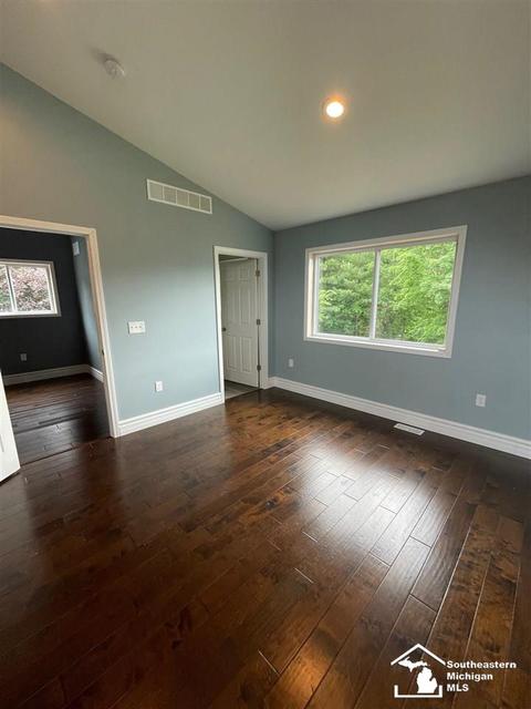 115 E Grv, Parma, MI 49269 photo 30