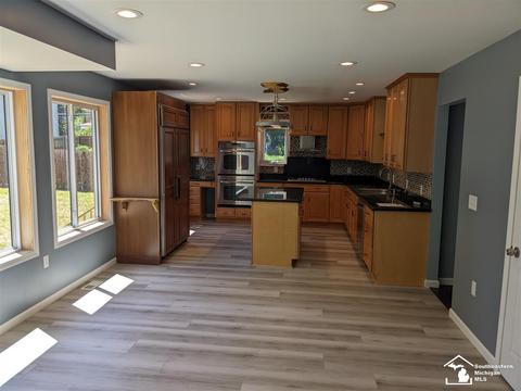 115 E Grv, Parma, MI 49269 photo 17