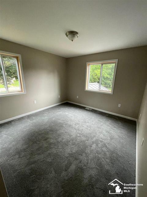 115 E Grv, Parma, MI 49269 photo 21