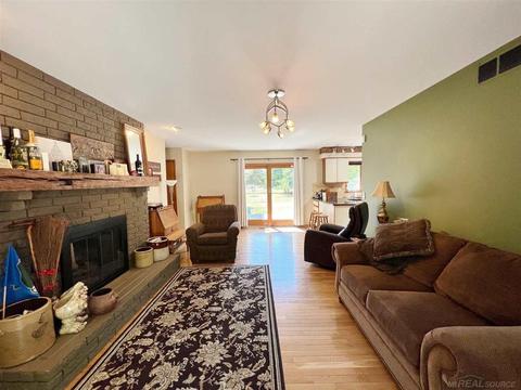 426 Maple Cir, Sandusky, MI 48471 photo 10