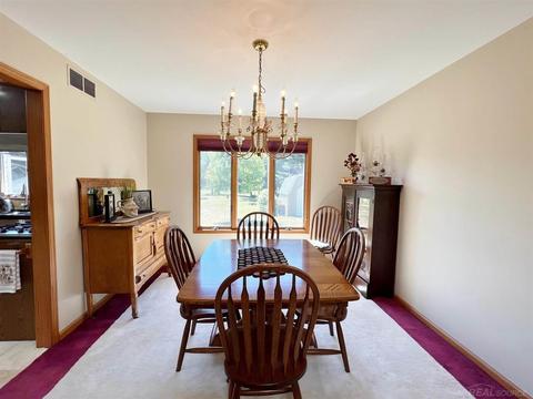 426 Maple Cir, Sandusky, MI 48471 photo 5