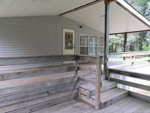 2274 Loree Rd, Applegate, MI 48401 photo 6