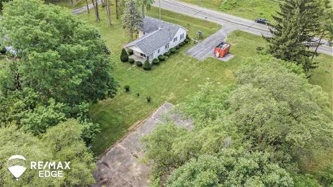 8039 E Coldwater Rd, Davison, MI 48423 photo 8