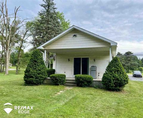 8039 E Coldwater Rd, Davison, MI 48423 photo 4
