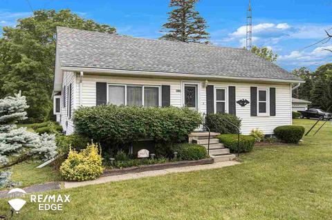 8039 E Coldwater Rd, Davison, MI 48423 photo 1
