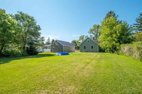 1165 E Verne, Burt, MI 48417 photo 4