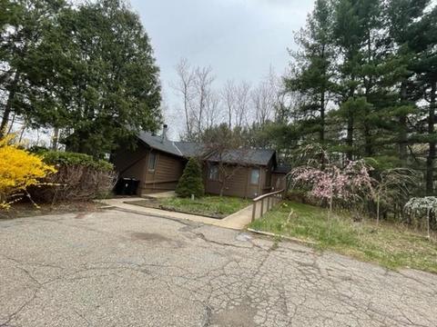 3809 Lansing Rd, Perry, MI 48872 photo 1