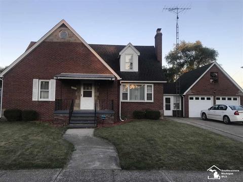 1023 Smith, Monroe, MI 48161 photo 2