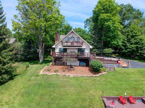 5116 Islanders Way, Gladwin, MI 48624 photo 9