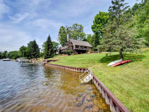 5116 Islanders Way, Gladwin, MI 48624 photo 4