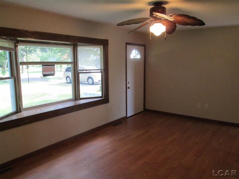 1801 E Carleton, Adrian, MI 49221 photo 3