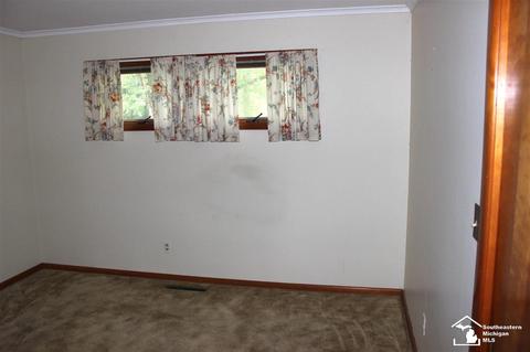 165 Ruff Dr, Monroe, MI 48162 photo 27