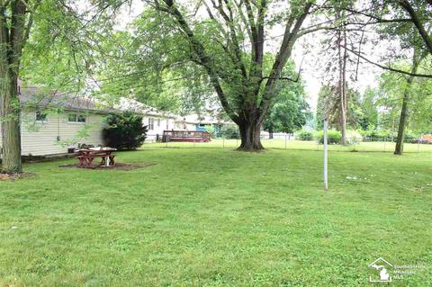 165 Ruff Dr, Monroe, MI 48162 photo 5