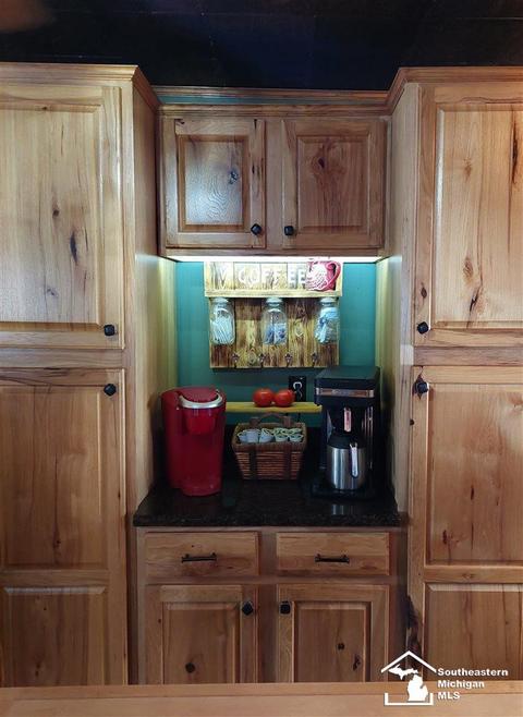 805 Obrien St, Monroe, MI 48161 photo 8