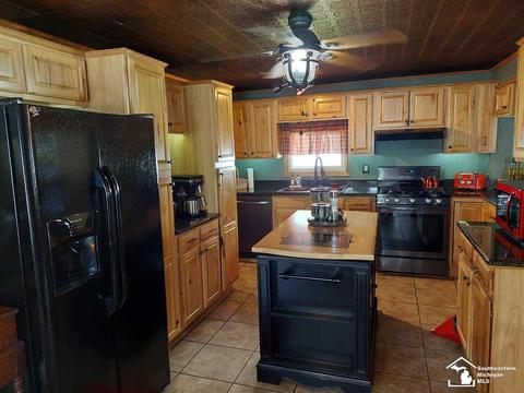 805 Obrien St, Monroe, MI 48161 photo 6