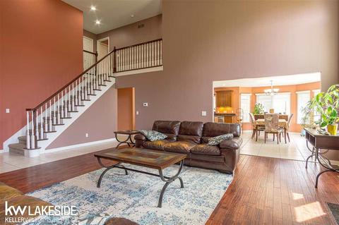 19332 Hudson River Dr, Macomb, MI 48044 photo 21