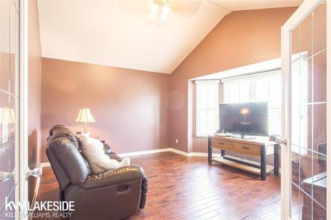 19332 Hudson River Dr, Macomb, MI 48044 photo 12