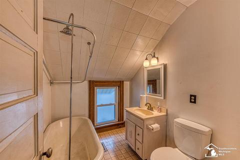 633 Laplaisance, Monroe, MI 48161 photo 15