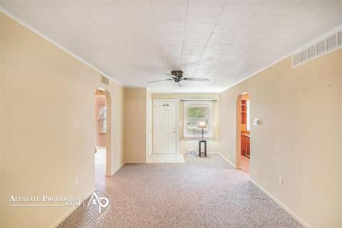 7093 Lapeer Rd, Davison, MI 48423 photo 2