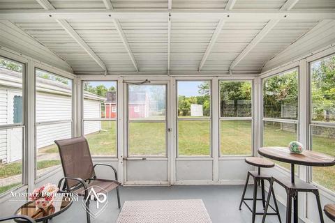 7093 Lapeer Rd, Davison, MI 48423 photo 12