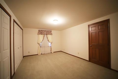 6462 Flagstone Ct, Flushing, MI 48433 photo 19