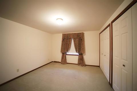 6462 Flagstone Ct, Flushing, MI 48433 photo 21