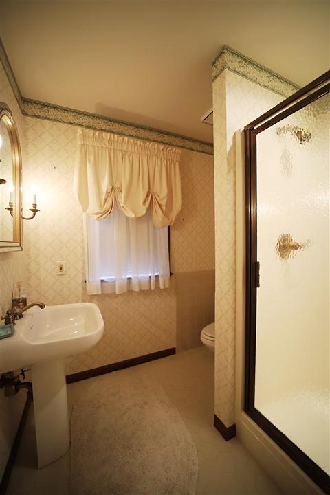 6462 Flagstone Ct, Flushing, MI 48433 photo 22