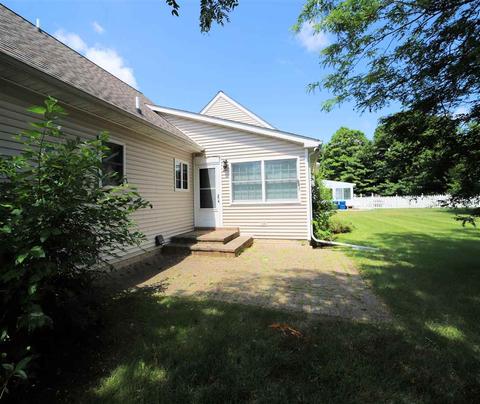 6462 Flagstone Ct, Flushing, MI 48433 photo 28