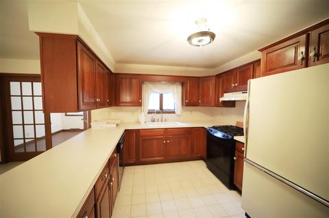 6462 Flagstone Ct, Flushing, MI 48433 photo 11
