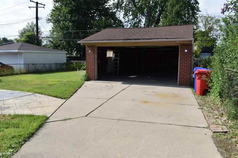 18227 E 13 Mile Rd, Fraser, MI 48026 photo 2
