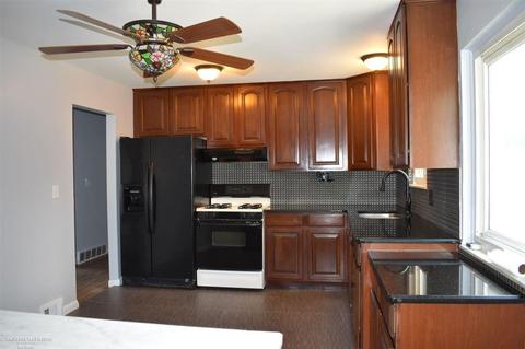 18227 E 13 Mile Rd, Fraser, MI 48026 photo 5