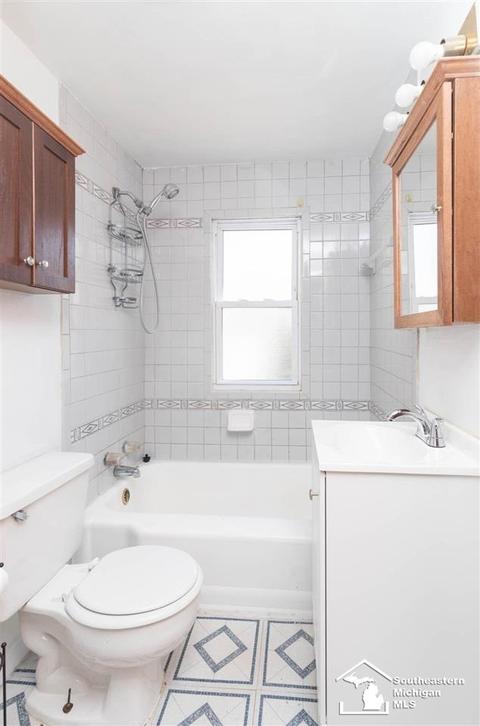 28351 Seneca, Flat Rock, MI 48134 photo 7