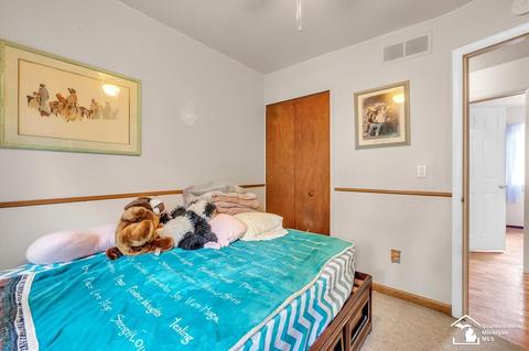 28429 Greenview St, Romulus, MI 48174 photo 23