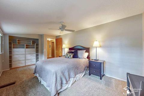7556 Seneca Trl, Temperance, MI 48182 photo 17
