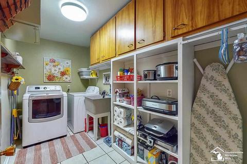 7556 Seneca Trl, Temperance, MI 48182 photo 14
