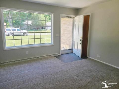 1215 Mapleway, Temperance, MI 48182 photo 6