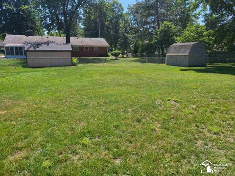 1215 Mapleway, Temperance, MI 48182 photo 5